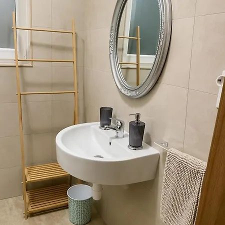 Апартаменты Authentic In Sliema, Steps From The Sea *